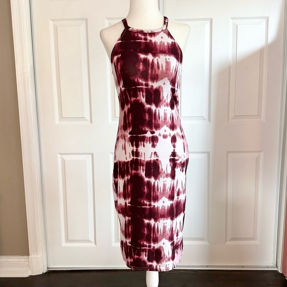 LOVE Stretch Bodycon Maroon and White Tie Dye High Neck Sleeveless Dress